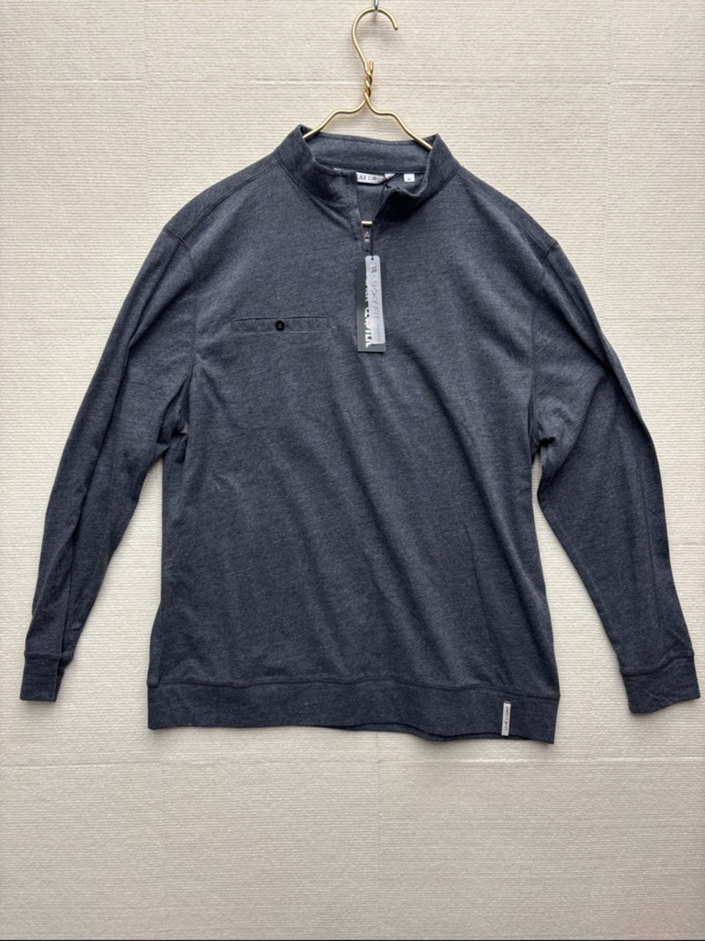 Black Clover XL Men's Charcoal Quarter-Zip Sweater athletic fit Clyde